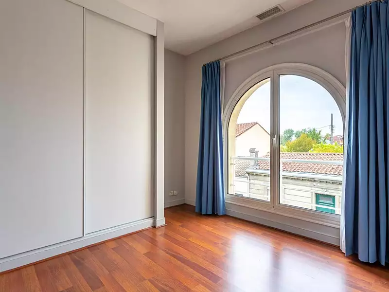 Maison, 232 m²