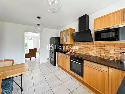 Maison, 180 m²