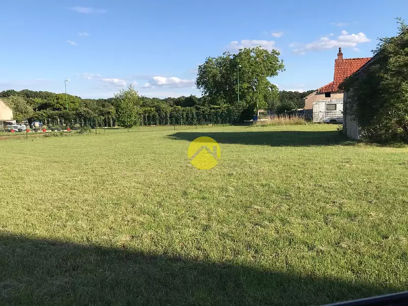 Terrain, 1 000 m²