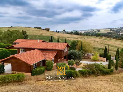 Maison, 243 m²