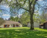 Maison, 240 m²