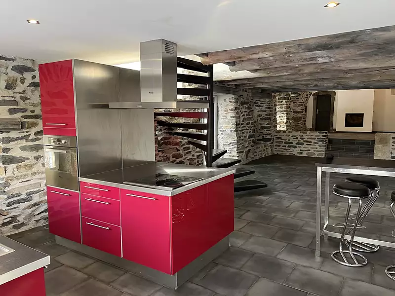 Maison, 243 m²