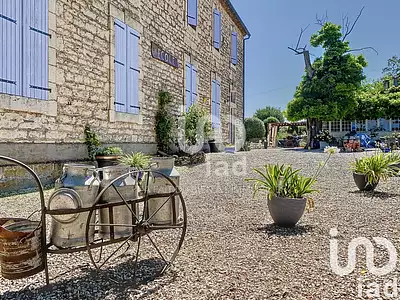 Maison, 320 m²