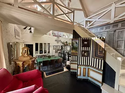 Maison, 250 m²