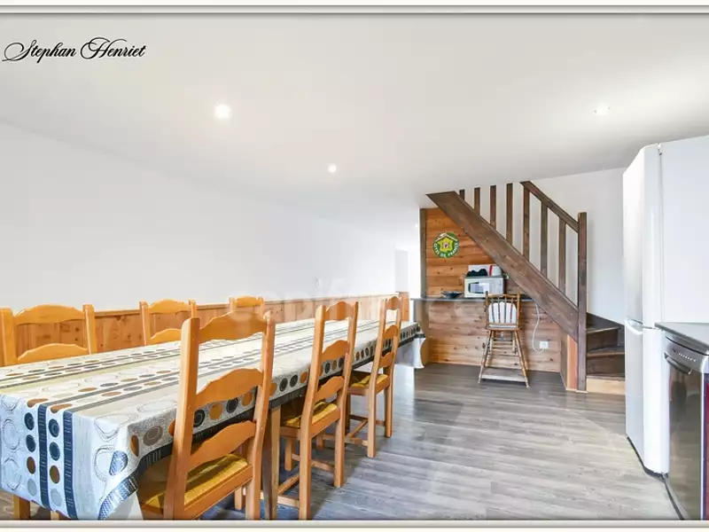Maison, 178 m²