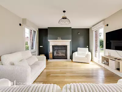 Maison, 165 m²