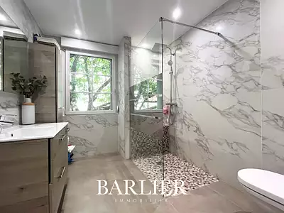 Maison, 211 m²