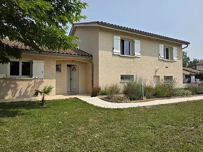 Maison, 121,56 m²