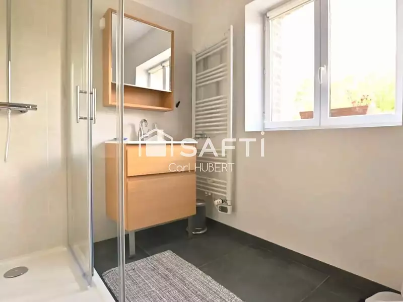 Maison, 102 m²