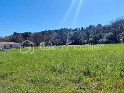Terrain, 2 341 m²