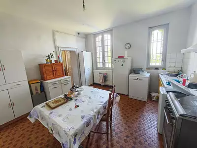 Maison, 305 m²