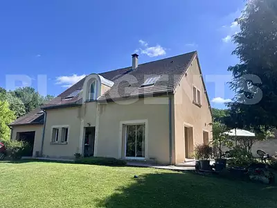 Maison, 165 m²