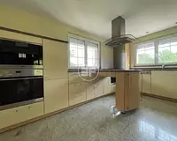 Maison, 356 m²