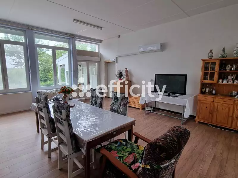 Maison, 205 m²