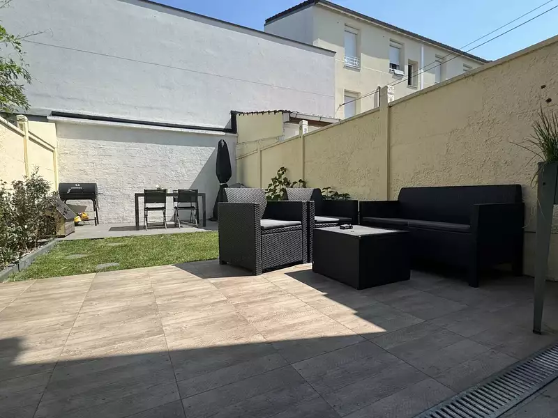 Maison, 75 m²