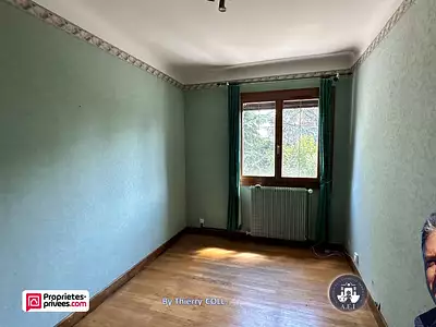 Maison, 215 m²