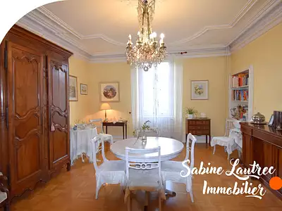 Maison, 232,54 m²