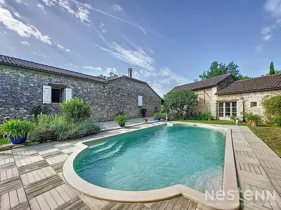 Maison, 403 m²