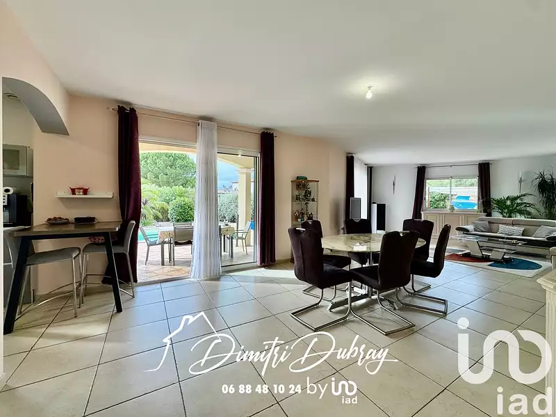 Maison, 157 m²