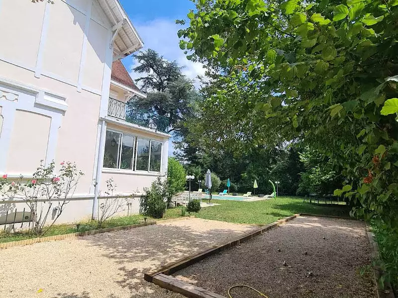 Maison, 250 m²