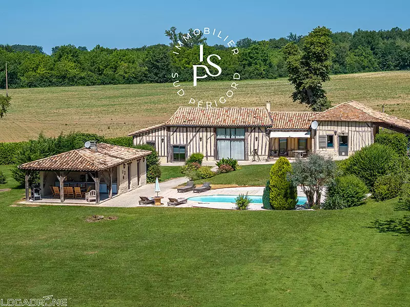 Maison, 190 m²