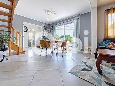 Maison, 147 m²