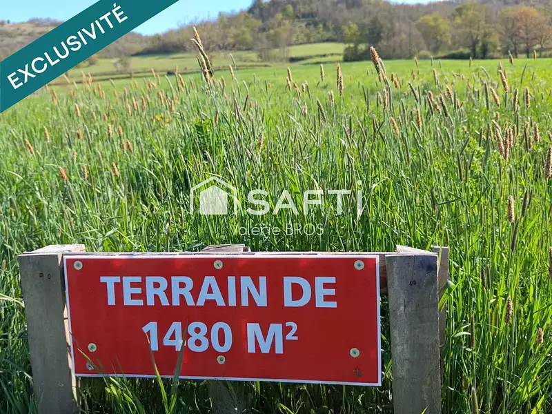 Terrain, 1 480 m²