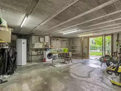 Maison, 240 m²