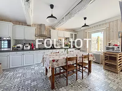 Maison, 146 m²