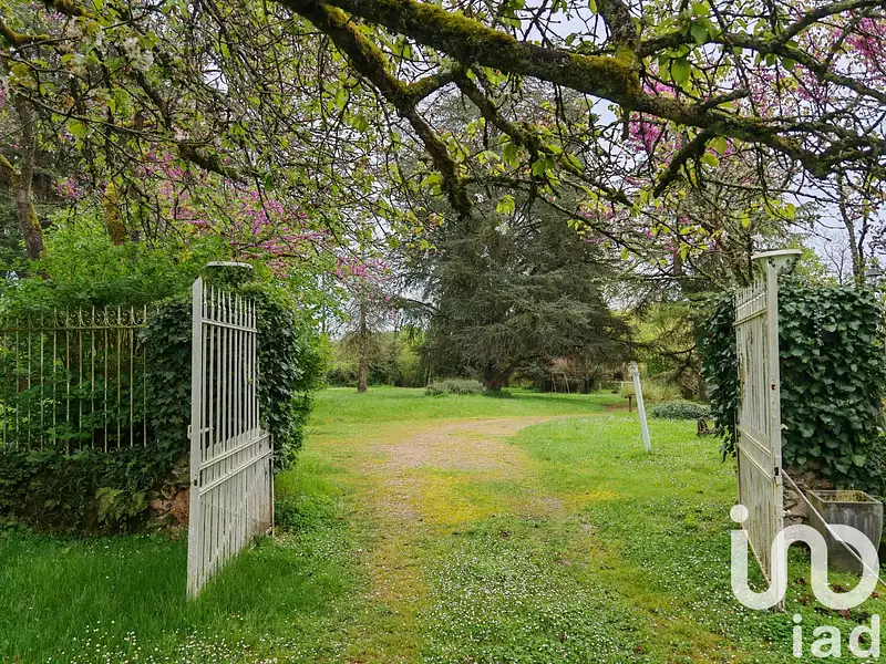 Maison, 1 062 m²