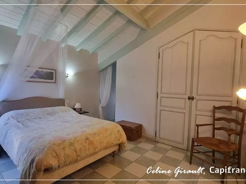 Maison, 200 m²