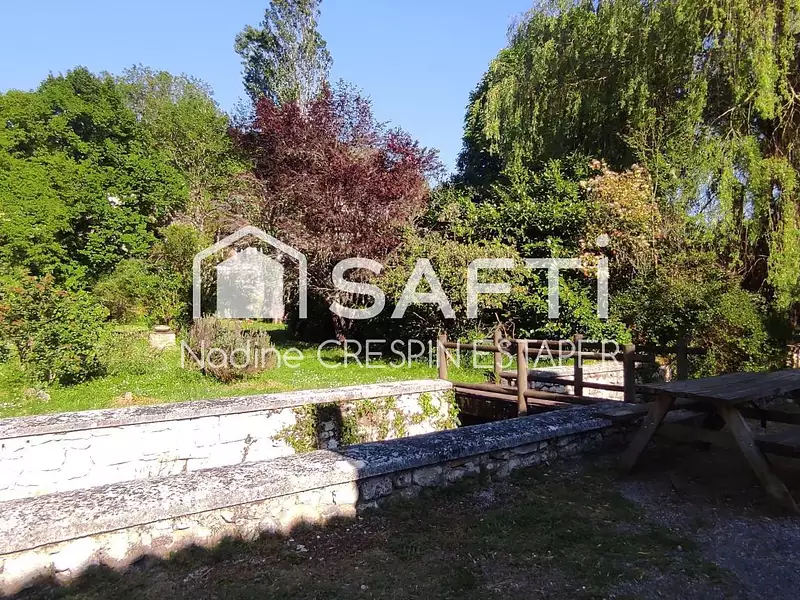 Maison, 254 m²
