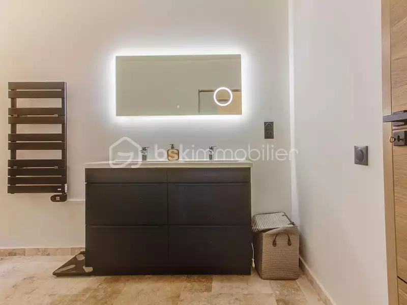 Maison, 122 m²