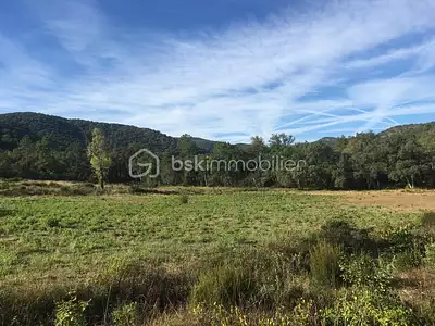 Terrain, 280 000 m²