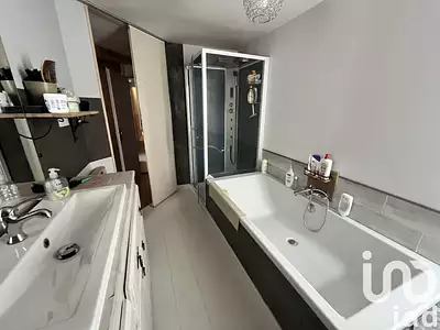 Maison, 193 m²
