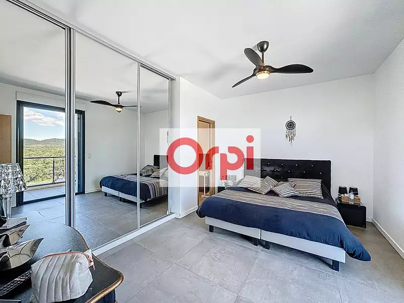 Appartement, 157 m²