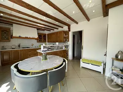 Maison, 148,3 m²