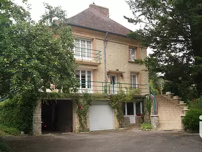 Maison, 275 m²