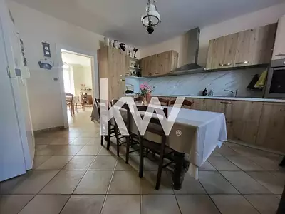 Maison, 177 m²