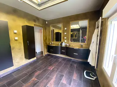 Maison, 250 m²