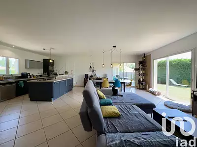 Maison, 102 m²