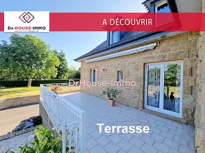 Maison, 225 m²