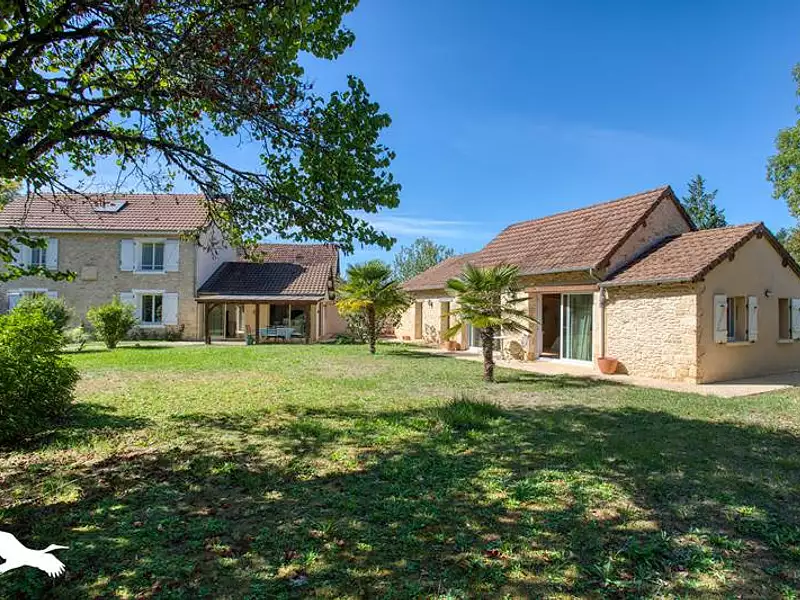 Maison, 218 m²