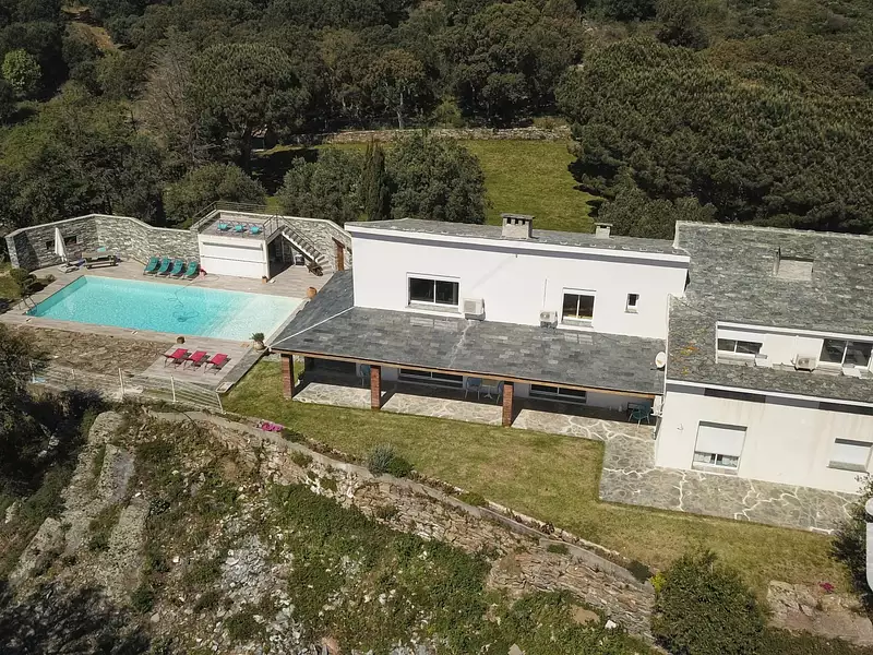 Maison, 282 m²