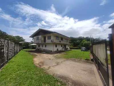 Immeuble, 230 m²
