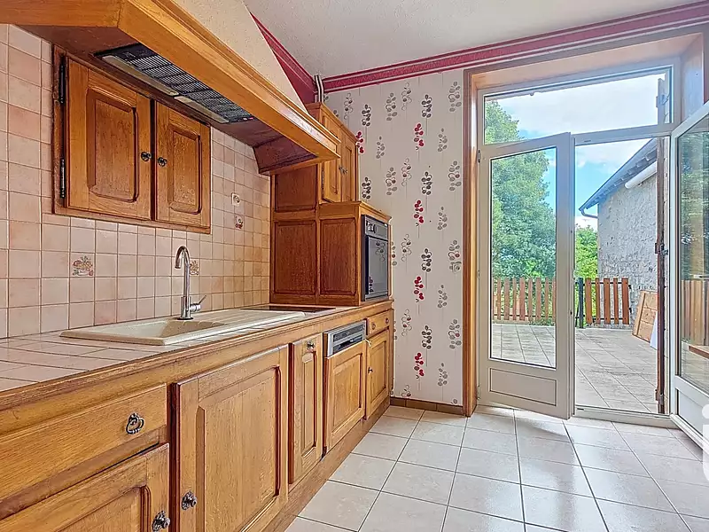 Maison, 215 m²