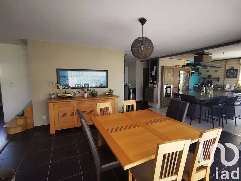 Maison, 200 m²