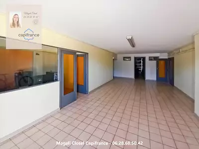 Maison, 216 m²