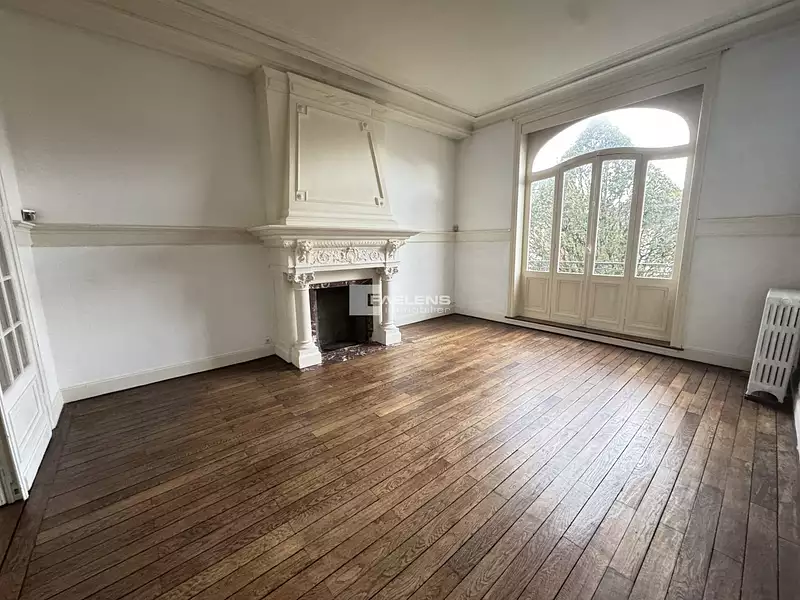 Appartement, 140,7 m²