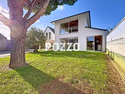 Maison, 158 m²